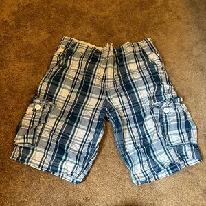 No Boundaries Plaid Blue and White Cargo Sorts Size 36